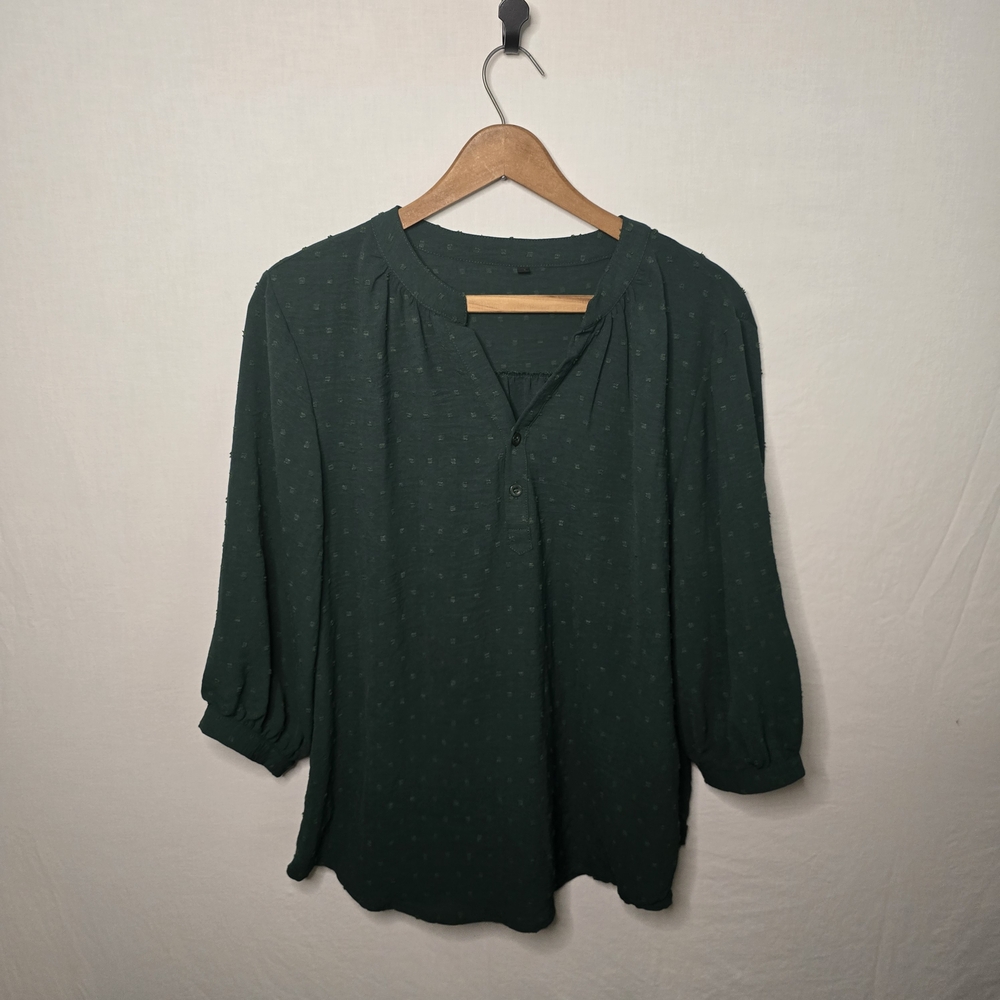 Women's Top Size XL Boutique Feminine dark Green